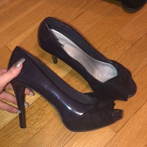 Women’s 7.5 Fioni heels